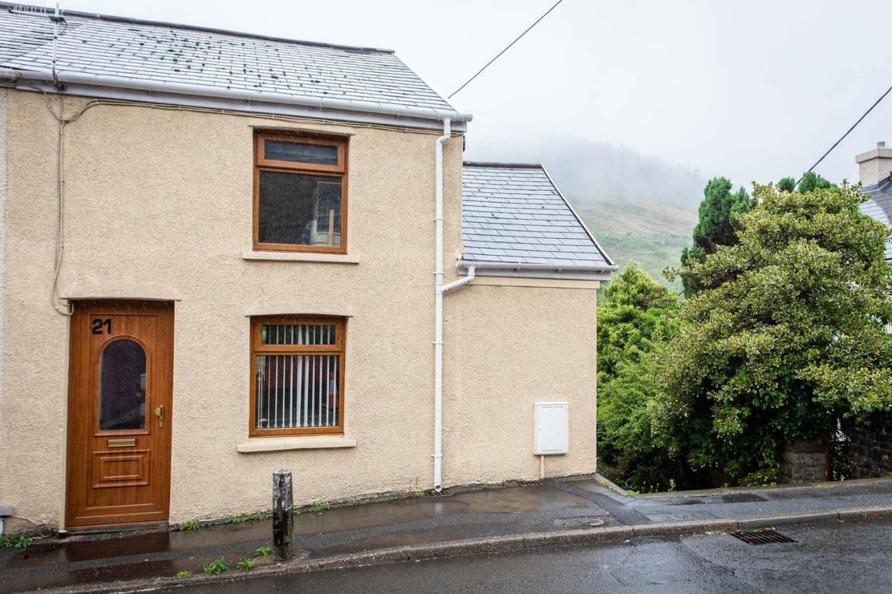 Selah Cottage, 21 Queen Street Pontrhydyfen Buitenkant foto